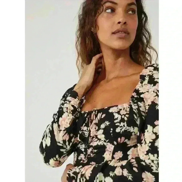 NWT $98 Free People Hilary Printed Top Size Large Black Combo Smock Puff Sleeve - Picture 2 of 6